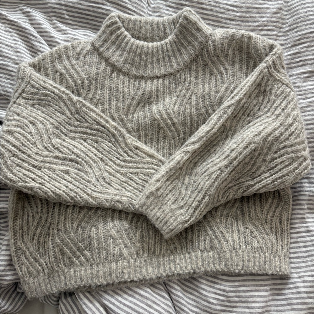 Micaela Greg light grey sweater. Size small.